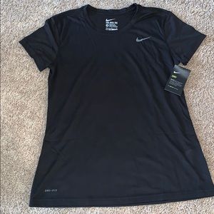 NWT Nike Tee